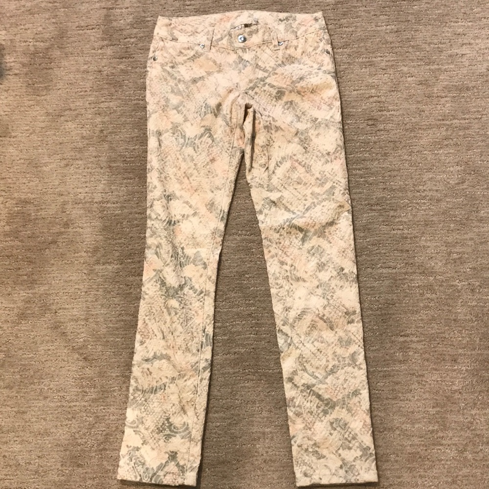 Cache size 0 skinny pants